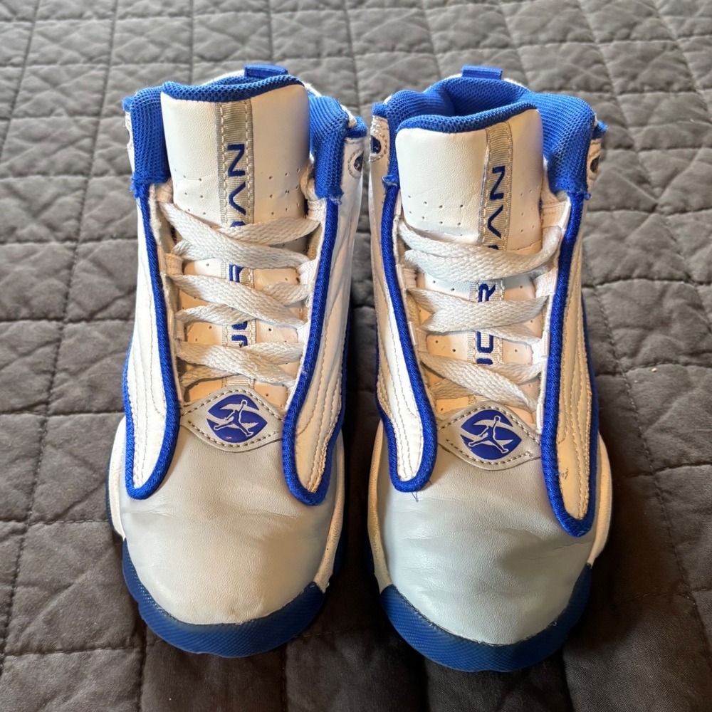 Jordan Jumpman Pro Quick Basketball Shoes White Blue Kids Size 13C Sneakers